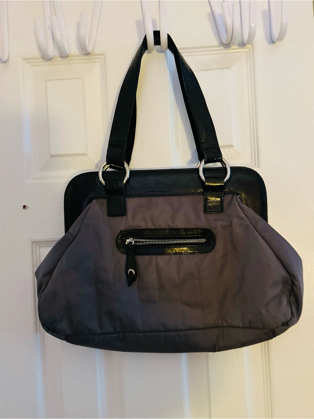 Banana Republic Women's Tote Handbag in Gray with Black Trim